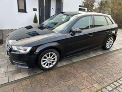 Schwarz Gebraucht 2015 Audi A3 Ambition Limousine | 12.400 € (Guter Preis)