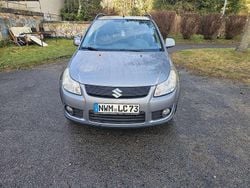 Grau Gebraucht 2008 Suzuki Ignis SUV | 1.999 € (Guter Preis)