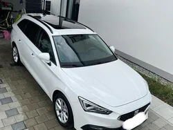 Weiß Gebraucht 2021 Seat Leon Style Kombi | 17.200 € (Fairer Preis)