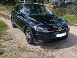 Schwarz Gebraucht 2017 VW Tiguan Sound SUV | 19.700 € (Guter Preis)