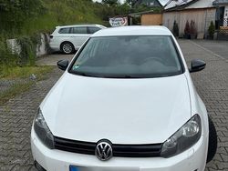 Weiß Gebraucht 2012 VW Golf VII Limousine | 5.200 € (Fairer Preis)