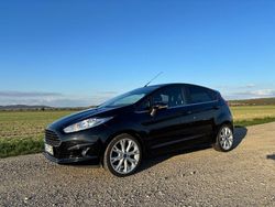 Schwarz Gebraucht 2014 Ford Fiesta Individual Kleinwagen | 6.699 € (Fairer Preis)