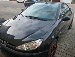 Schwarz Gebraucht 2005 Peugeot 206 CC Platinum Cabrio | 750 € (Superpreis)