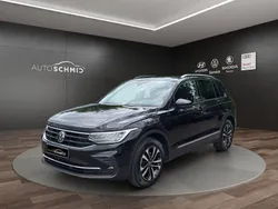 Deep black perleffekt Gebraucht 2021 VW Tiguan United SUV | 27.888 € (Guter Preis)