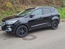 Schwarz Gebraucht 2019 Ford Kuga Titanium SUV | 14.800 € (Fairer Preis)