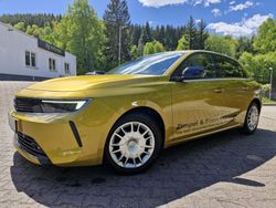 Gelb Gebraucht 2023 Opel Astra Limousine | 19.990 € (Fairer Preis)