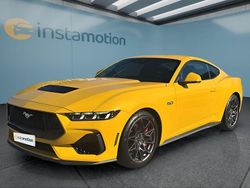 Gelb Neu 2025 Ford Mustang Fastback Coupé | 58.749 € (Fairer Preis)
