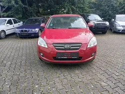 Rot Gebraucht 2009 Kia Ceed EX Limousine | 1.900 € (Superpreis)