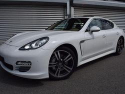 Weiß Gebraucht 2010 Porsche Panamera 4S Limousine | 30.700 € (Teuer)