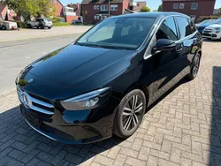 Schwarz Gebraucht 2022 Mercedes B220 Van / Kleinbus | 18.490 € (Superpreis)