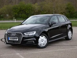 Schwarz Gebraucht 2017 Audi A3 Sportback e-tron Sport Limousine | 18.900 € (Fairer Preis)