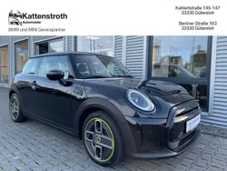 Midnight black (metallic) Gebraucht 2021 Mini Cooper Kleinwagen | 17.900 € (Fairer Preis)