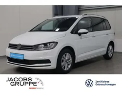 Weiß Gebraucht 2024 VW Touran Comfortline Van / Kleinbus | 33.970 € (Fairer Preis)