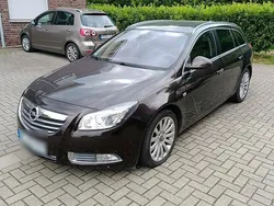 Braun Gebraucht 2011 Opel Insignia Kombi | 5.500 € (Fairer Preis)