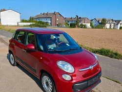 Rot Gebraucht 2013 Fiat 500L Easy Van / Kleinbus | 4.890 € (Etwas zu teuer)