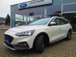 Metropolis weiß met. Gebraucht 2019 Ford Focus Active Limousine | 19.700 € (Etwas zu teuer)