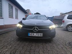 Schwarz Gebraucht 2023 Mercedes A180 Limousine | 23.500 € (Guter Preis)