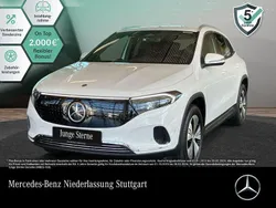 Weiß Gebraucht 2024 Mercedes EQA300 Advanced SUV | 35.990 € (Fairer Preis)