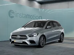 Silber Gebraucht 2024 Mercedes B220 Van / Kleinbus | 39.476 € (Fairer Preis)
