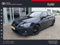 Blau Gebraucht 2017 Lexus CT200h Executive Line Limousine | 14.999 €