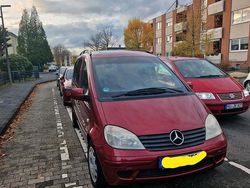 Rot Gebraucht 2003 Mercedes Vaneo Van / Kleinbus | 2.200 € (Fairer Preis)