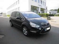 Schwarz Gebraucht 2015 Ford S-MAX Titanium S Van / Kleinbus | 11.900 € (Fairer Preis)