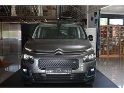 Grau Gebraucht 2022 Citroën e-Berlingo Shine Van / Kleinbus | 19.490 € (Fairer Preis)