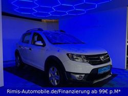 Weiß Gebraucht 2016 Dacia Sandero Prestige SUV | 9.899 €