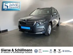 F6 quarzgrau metallic met. Gebraucht 2021 Skoda Kamiq Clever SUV | 22.450 € (Guter Preis)