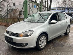 Reflexsilber metallic Gebraucht 2010 VW Golf VI Team Limousine | 4.999 € (Fairer Preis)