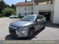 Grau Gebraucht 2018 Mitsubishi Eclipse Cross Top SUV | 14.990 € (Guter Preis)