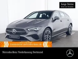 Grau Gebraucht 2024 Mercedes CLA180 Shooting Brake Advanced Kombi | 28.990 € (Guter Preis)