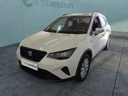 Weiß Gebraucht 2024 Seat Arona Style SUV | 22.444 € (Etwas zu teuer)