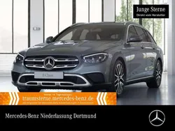 Grau Gebraucht 2021 Mercedes E200 Limousine | 35.990 € (Etwas zu teuer)