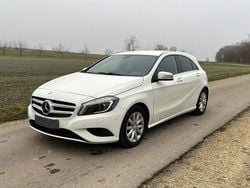 Weiß Gebraucht 2014 Mercedes A180 Limousine | 11.590 € (Fairer Preis)