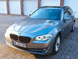 Grau Gebraucht 2011 BMW 520 Sport Line Kombi | 8.700 € (Fairer Preis)