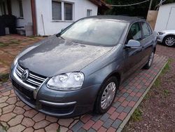 Grau Gebraucht 2006 VW Jetta Limousine | 4.990 € (Fairer Preis)