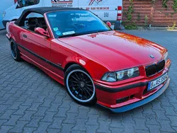 Rot Gebraucht 1996 BMW 318 Cabriolet Cabrio | 7.500 €