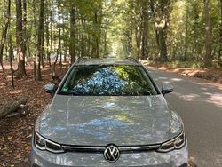 Grau Gebraucht 2021 VW Golf VIII Kombi | 15.250 € (Guter Preis)