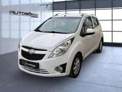 Schneeweiss/summitwhite/arctic Gebraucht 2012 Chevrolet Spark LS Kleinwagen | 3.999 € (Etwas zu teuer)