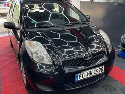 Schwarz Gebraucht 2009 Toyota Yaris Cool Limousine | 2.950 € (Fairer Preis)