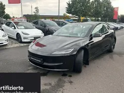 Schwarz Gebraucht 2024 Tesla Model 3 Long Range Limousine | 45.000 €