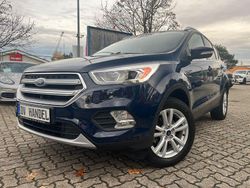 Blau Gebraucht 2017 Ford Kuga Cool & Connect SUV | 11.999 € (Guter Preis)