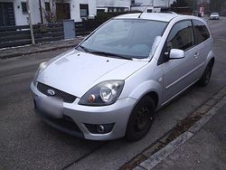Silber Gebraucht 2008 Ford Fiesta Kleinwagen | 1.750 € (Fairer Preis)