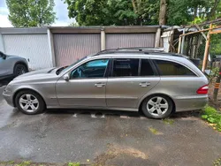 Gold Gebraucht 2006 Mercedes E320 Kombi | 2.600 € (Superpreis)