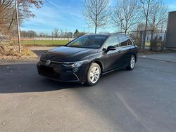 Schwarz Gebraucht 2025 VW Golf VIII Life Kombi | 15.900 € (Superpreis)