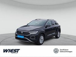Deep black perleffekt Gebraucht 2024 VW T-Roc Life SUV | 22.280 € (Guter Preis)