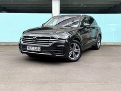 Schwarz Gebraucht 2020 VW Touareg R-line SUV | 30.990 €
