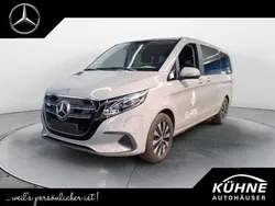 Alpingrau Gebraucht 2024 Mercedes EQV300 Van / Kleinbus | 57.950 € (Etwas zu teuer)