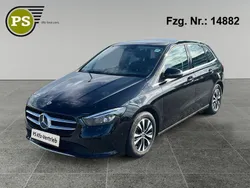 Gelb Gebraucht 2021 Mercedes B200 Style Van / Kleinbus | 19.480 € (Guter Preis)